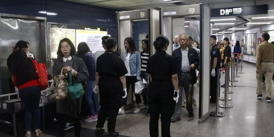 地鐵站用的安檢機需要進行特別定制嗎？